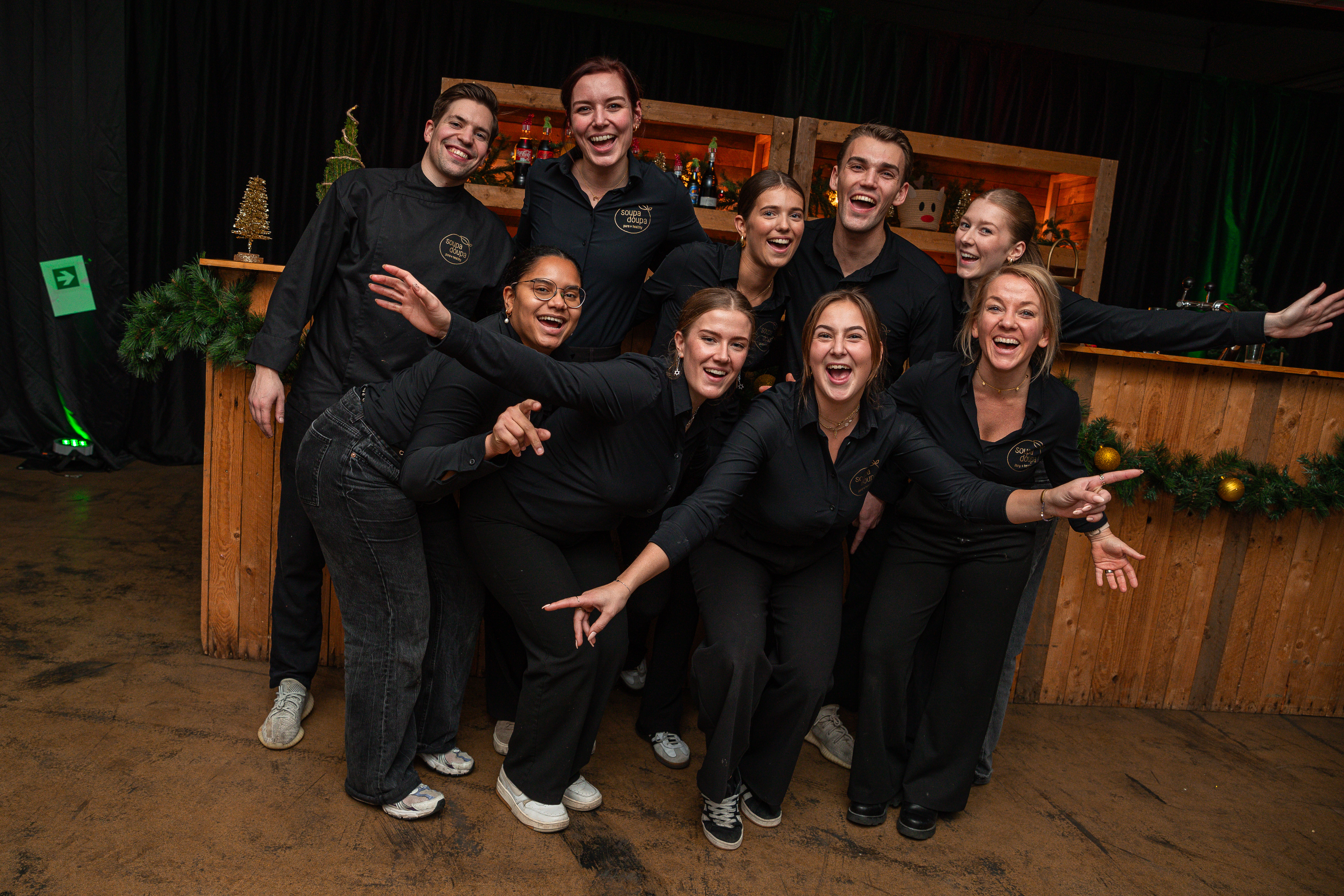 Soupa Doupa medewerkers tijdens kerstfeest met kerstcatering